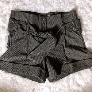 NWT Kate Spade -Tokyo Collection Daisy shorts